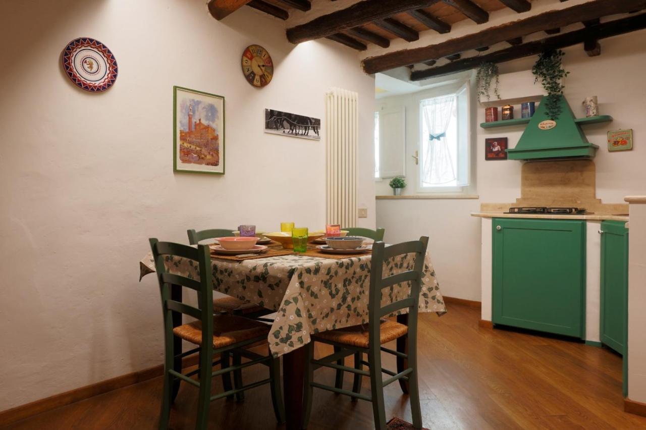 Mantellini Apartment Siena Exteriör bild